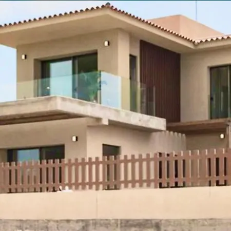 Golf Tenerife South Xx Wheel Accessible Shower Xx Free Wifi Xx Private Pool 30 Degrees Xx Two Terraces 30m2x60m2 Xxfree Parking Xx Mountain View Xx Flatscreen 65 Inch Xx Vila San Miguel de Abona