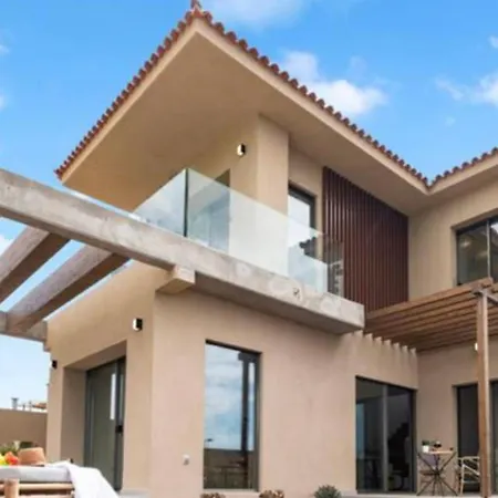 Vila Golf Tenerife South Xx Wheel Accessible Shower Xx Free Wifi Xx Private Pool 30 Degrees Xx Two Terraces 30m2x60m2 Xxfree Parking Xx Mountain View Xx Flatscreen 65 Inch Xx