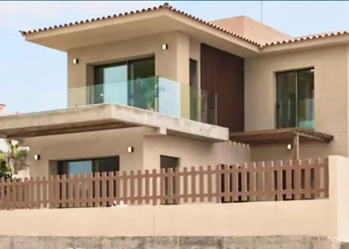 Golf Tenerife South Xx Wheel Accessible Shower Xx Free Wifi Xx Private Pool 30 Degrees Xx Two Terraces 30m2x60m2 Xxfree Parking Xx Mountain View Xx Flatscreen 65 Inch Xx Villa San Miguel de Abona